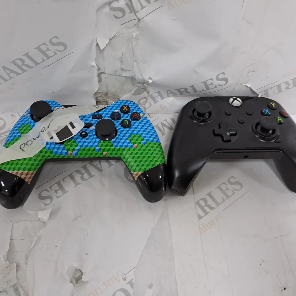 MEDIUM BOX OF ASSORTED XBOX AND PLAYSTATION CONTROLLERS AND OTHER ELECTRICAL ITEMS 