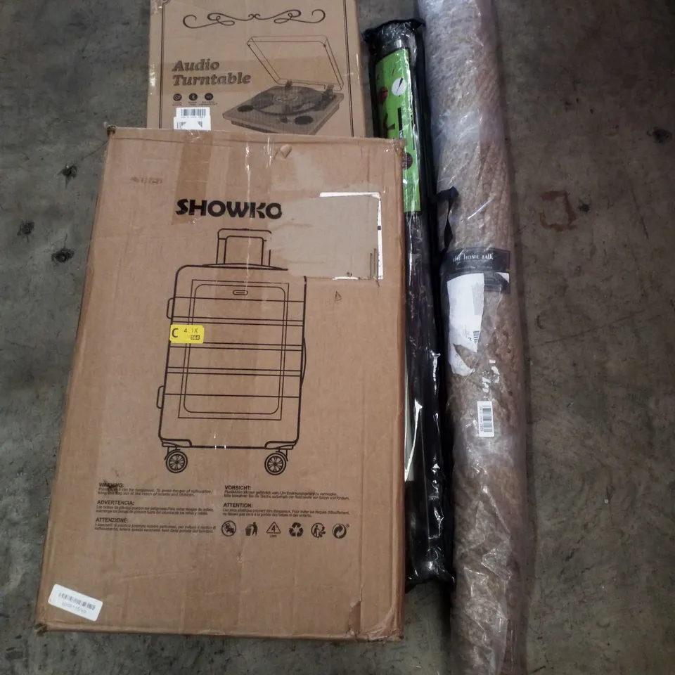 PALLET CONTAINING ASSORTED PRODUCTS INCLUDING AUDIO TURNTABLE, SUITCASE, BIRD SCARER KITE & NATURAL FIBRE RUG