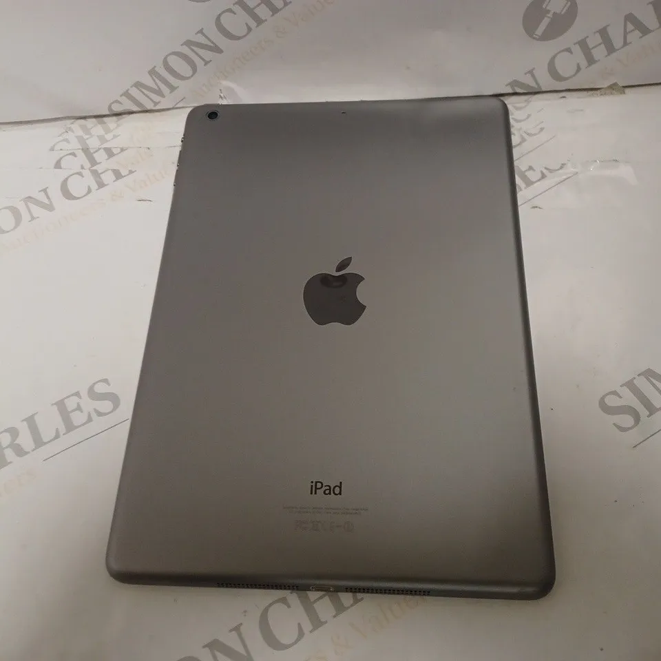 APPLE A1474 IPAD AIR 