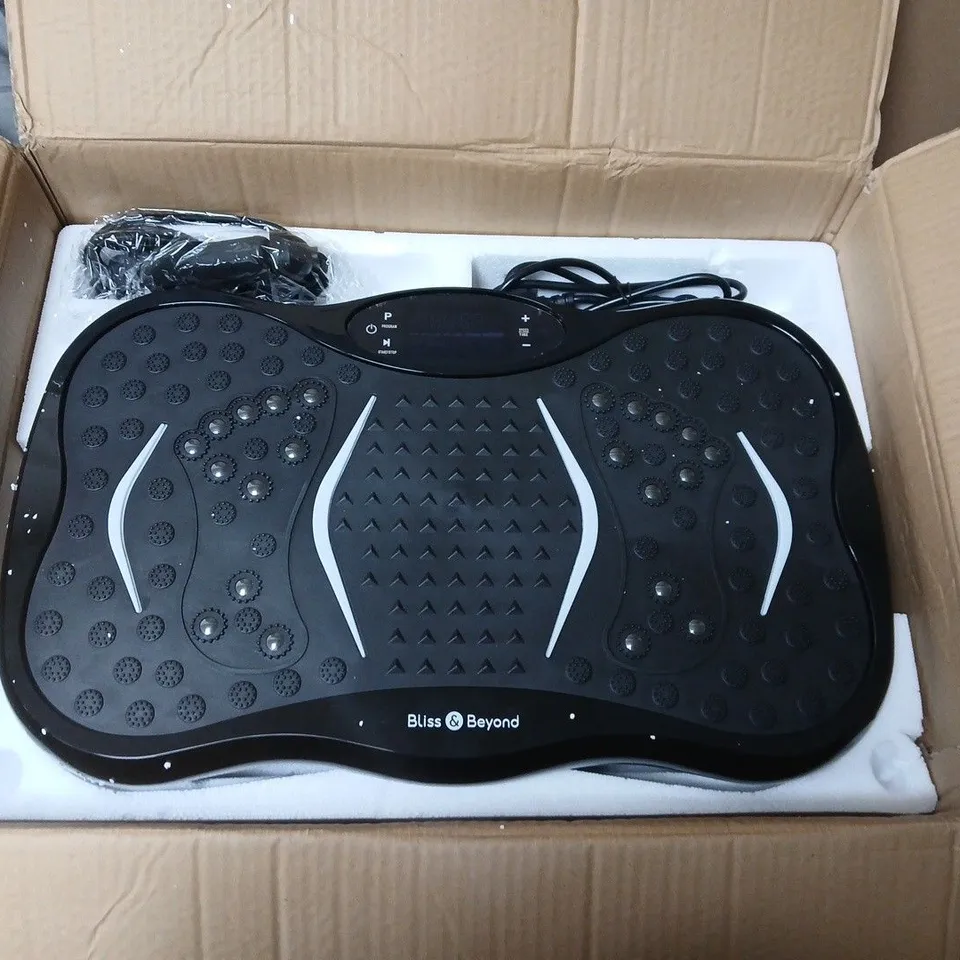 BLISS & BEYOND COREPULSE VIBRATION MASSAGER PLATE – 150W, ADJUSTABLE SPEED, BOXED