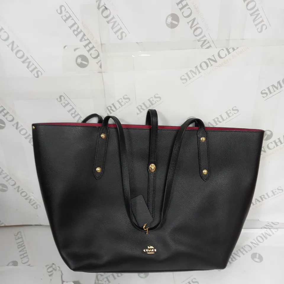 COACH LEATHER HANDBAG