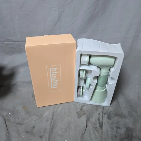 BOXED BLUSHLY CLEANSING & EXFOLIATING FACE BRUSH IN GREEN