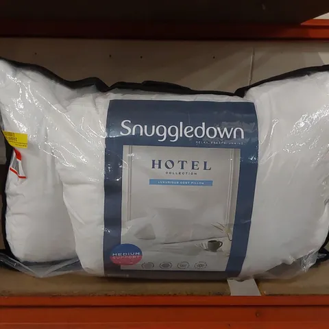 BAGGED SET OF 2 SNUGGLEDOWN LUXURIOUSLY HOTEL SOFT & COSY PILLOW 