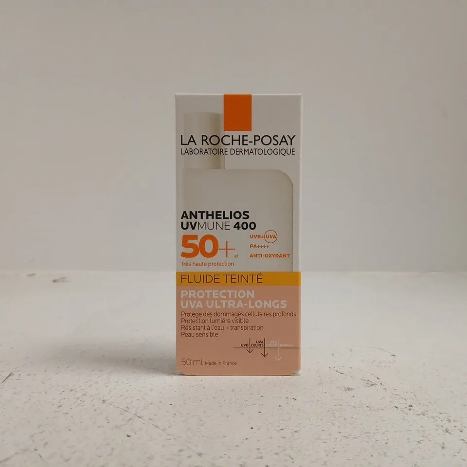 LA ROCHE-POSAY ANTHELIOS UVMUNE 400 FLUID TINT SPF50+ – 50ML (BOXED)