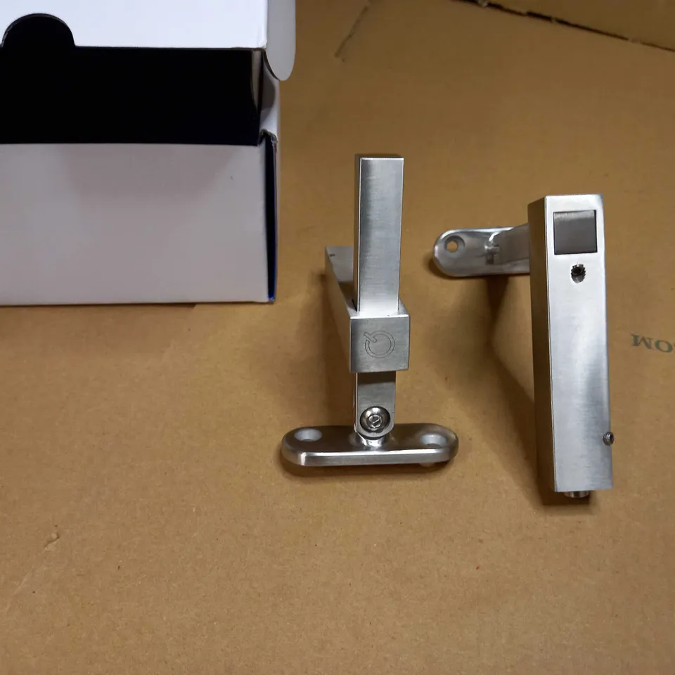 BOXED Q-RAILING HAND RAIL BRACKETS
