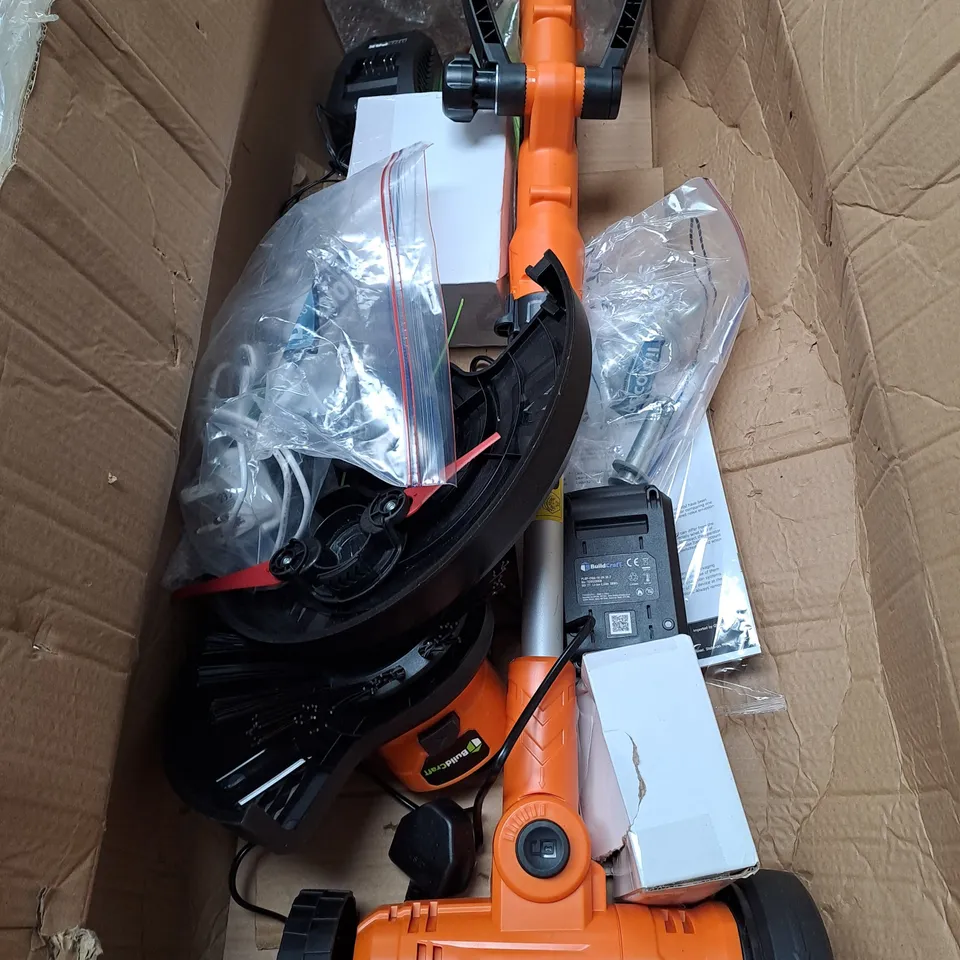 BOXED BUILDCRAFT 3 IN 1 GARDEN TIDY TOOL WITH 18V BATTERY