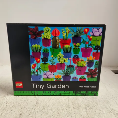 LEGO TINY GARDEN 1000-PIECE PUZZLE – BOXED