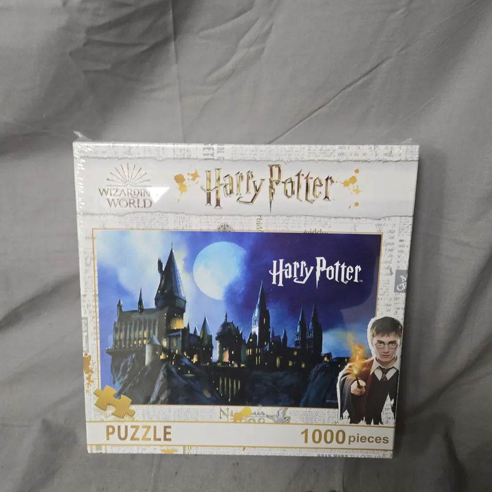 HARRY POTTER 1000-PIECE PUZZLE – WIZARDING WORLD, BOXED