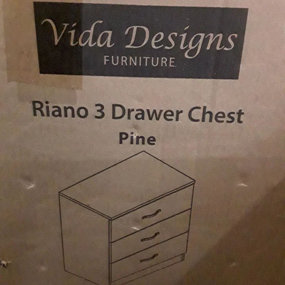 BOXED RIANO PINE 3-DRAWER CHEST