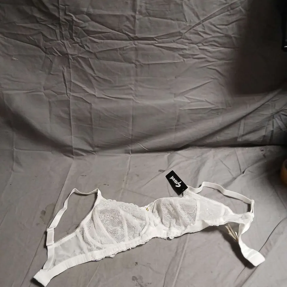 Gossard Superboost Lace White Bra – UK 32F (EU 70G, US 32G)