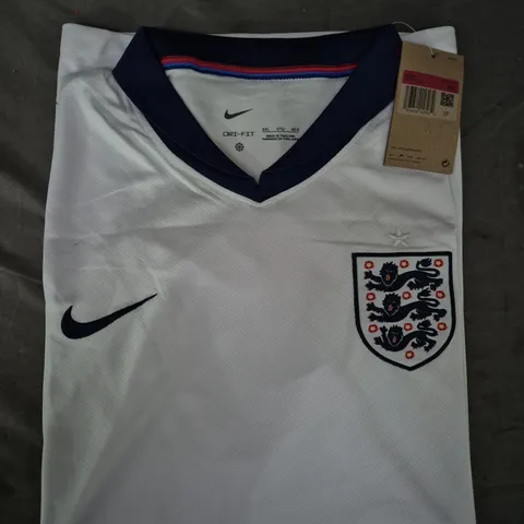 NIKE ENGLAND FOOTBALL TOP IN WHITE SIZE 3XL