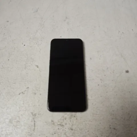 DORO 8100 SMARTPHONE