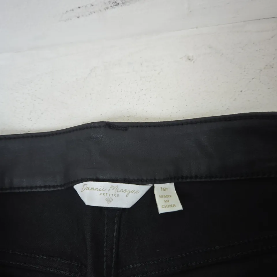 DANNII MINOGUE PETITE WOMEN'S TROUSERS – BLACK, UK 16P