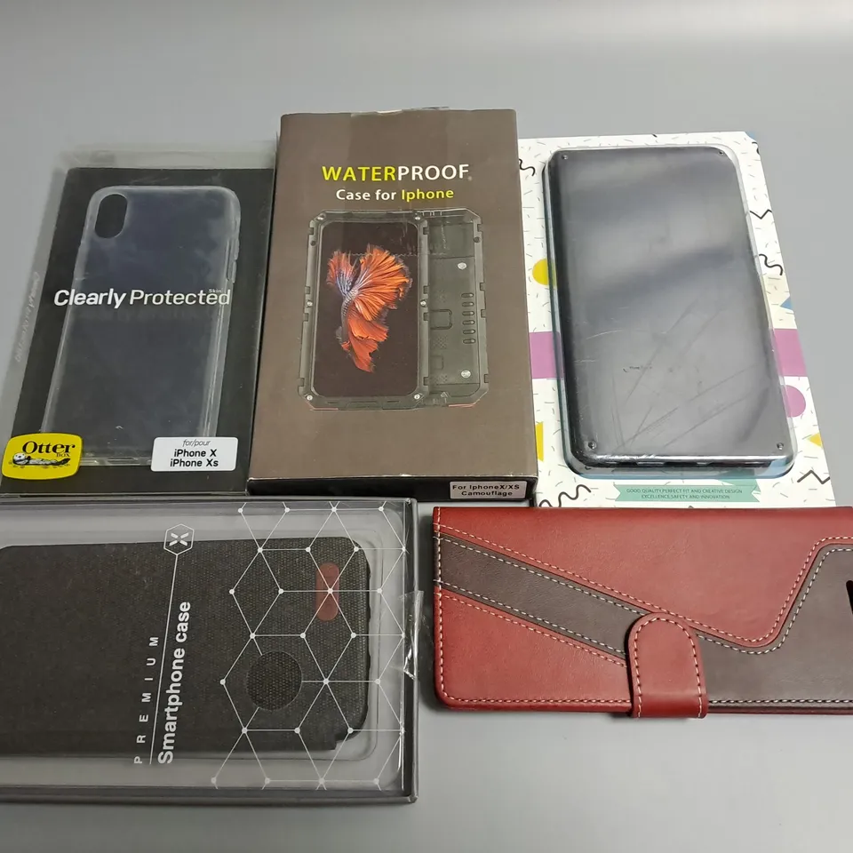 LOT OF 5 ASSORTED PHONE CASES TO INCLUDE OTTER IPHONE X CASE