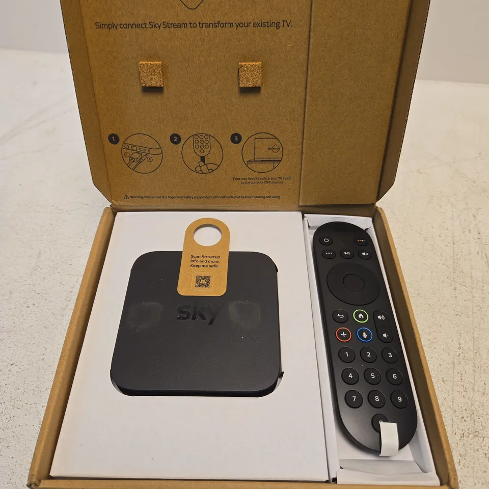 SKY STREAM TV PUCK BOX