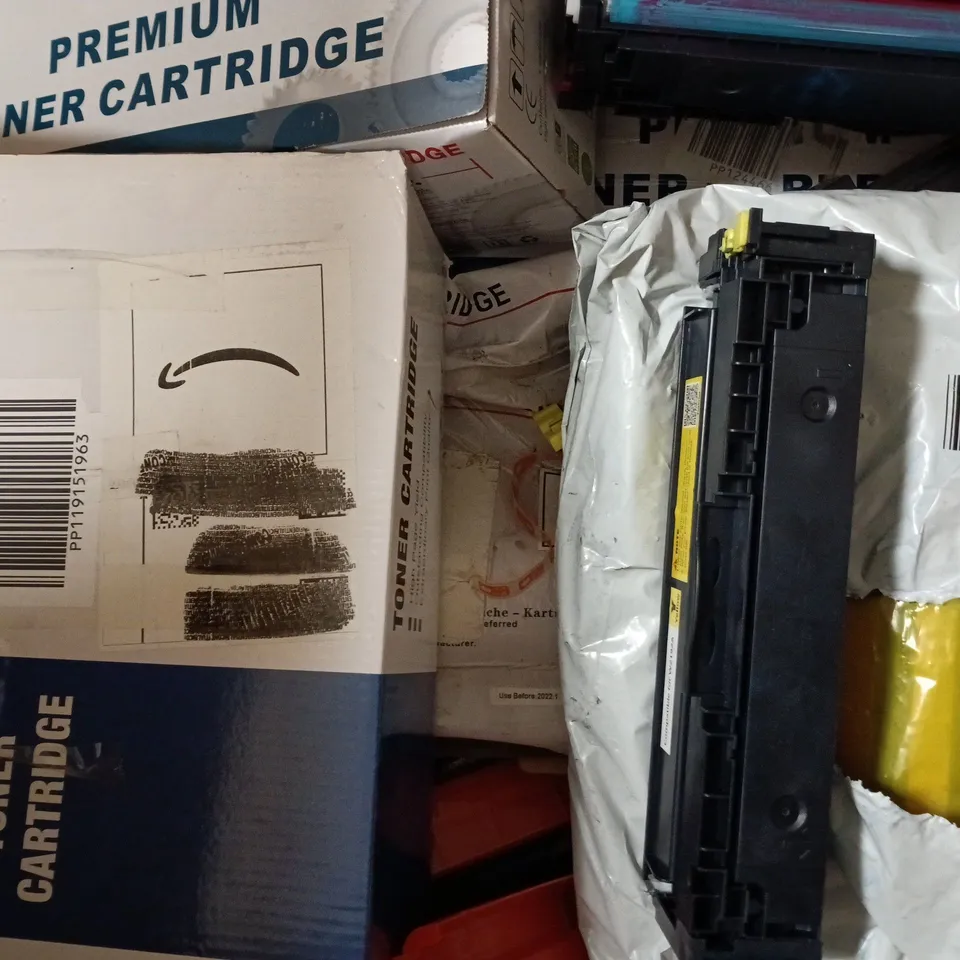 BOX OF APPROXIMATELY 10 ASSORTED PRINTER TONER CARTRIDGES