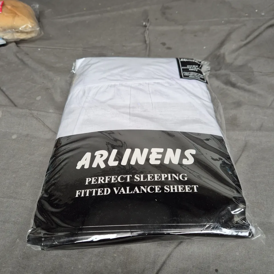 ARLINENS DOUBLE FITTED VALANCE SHEET – 135X190 CM +25 CM (40 CM DROP)