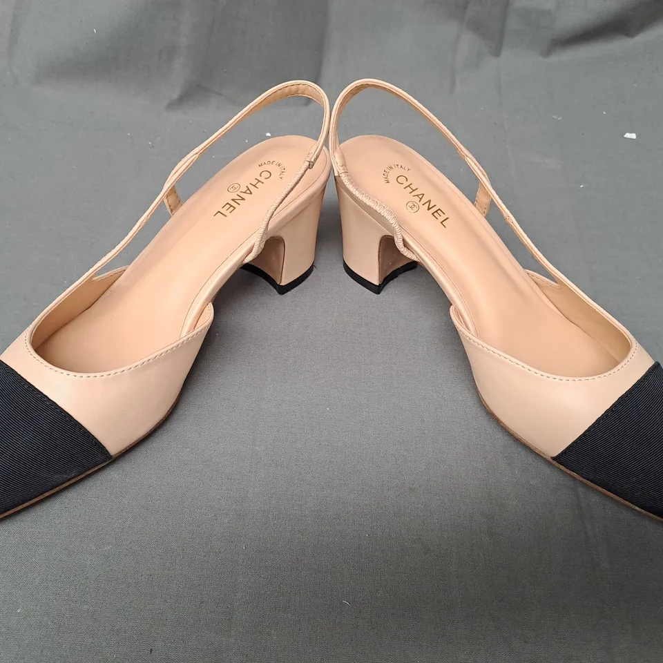 PAIR OF CHANEL CLOSED TOE BLOCK HEEL SHOES IN BEIGE EU SIZE 36