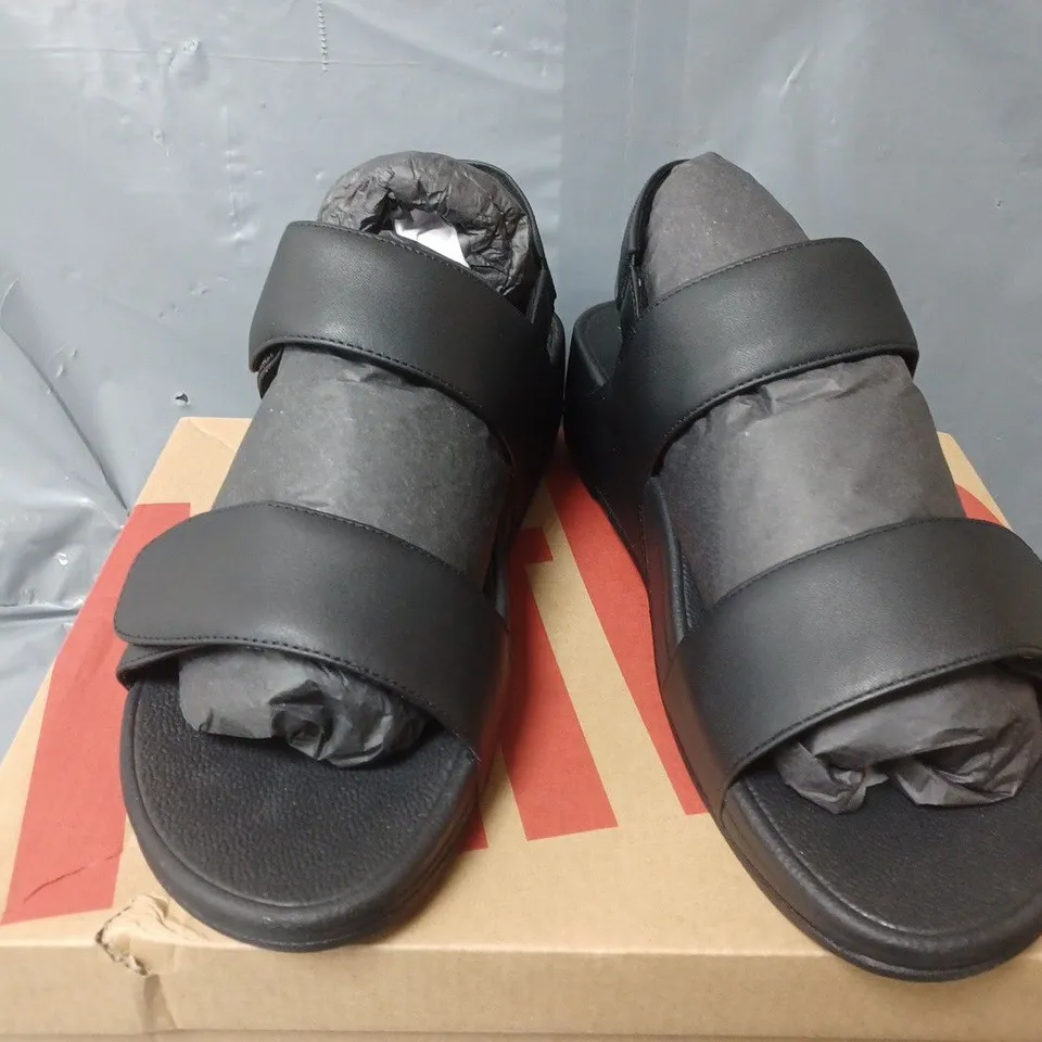 BOXED PAIR OF FITFLOP LULU ADJUSTABLE LEATHER STRAP SANDALS IN BLACK - UK 6