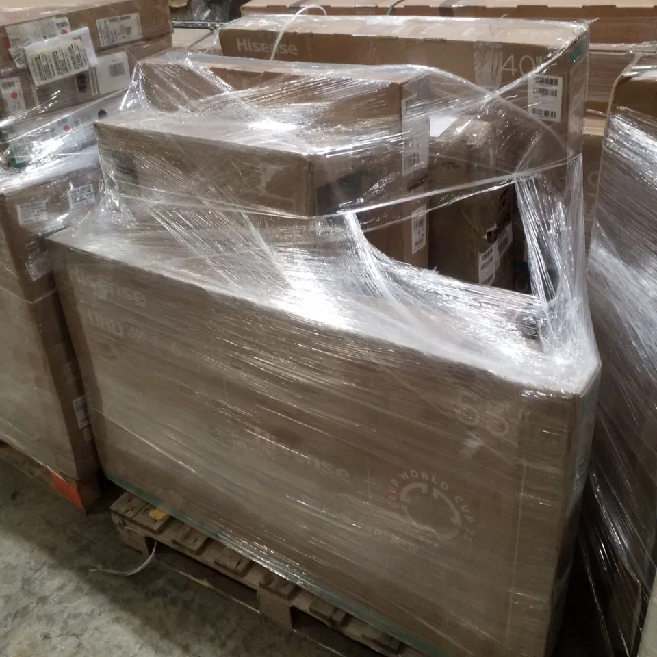 PALLET CONTAINING APPROXIMATELY 11 ASSORTED DAMAGED TVS
