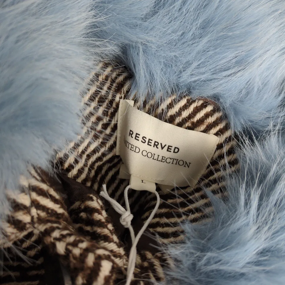 RESERVED COLLECTION WOMEN'S BROWN HERRINGBONE COAT WITH BLUE FAUX-FUR COLLAR & CUFFS, SIZE L