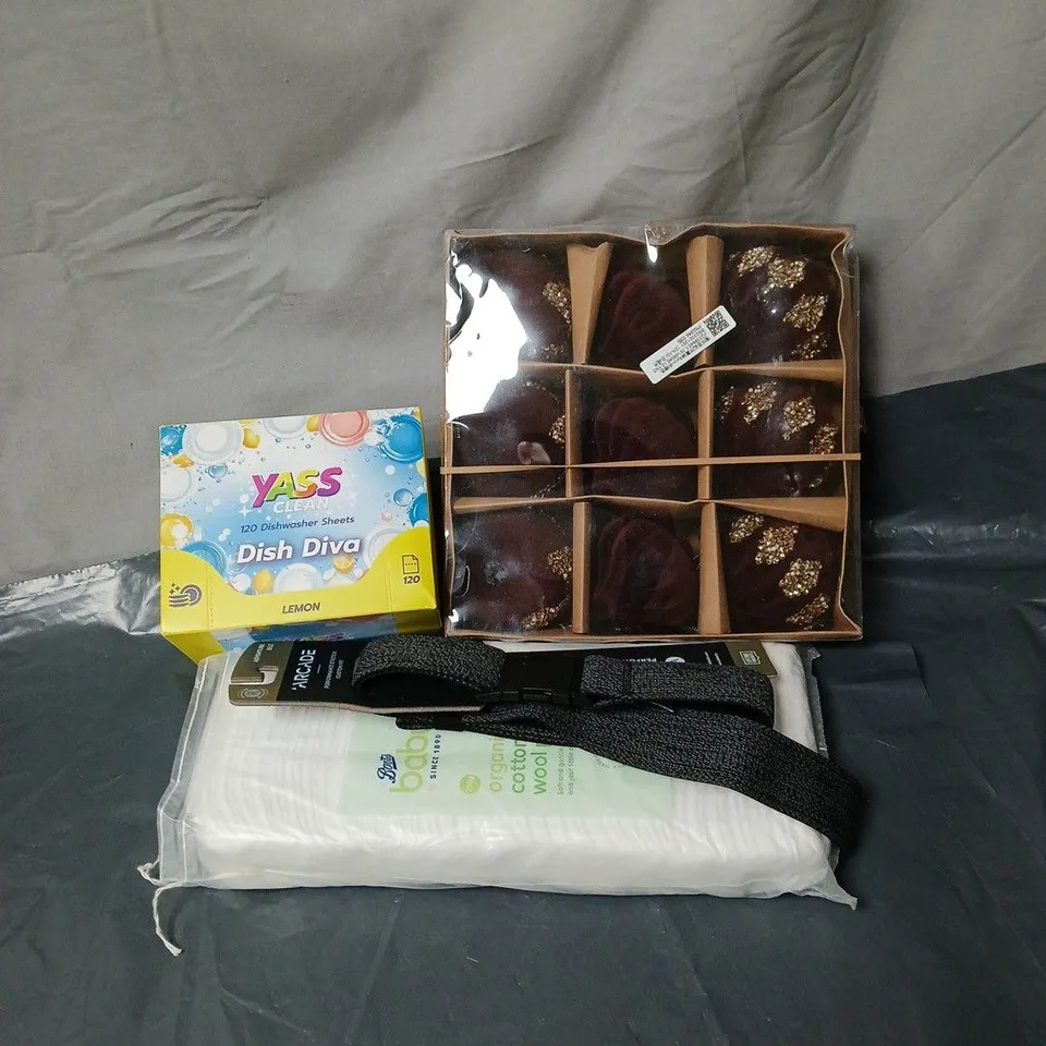 BOX OF APPROXIMATELY 15 ASSORTED HOUSEHOLD ITEMS TO INCLUDE BAUBLES, DISHWASHER SHEETS, COTTON WOOL PLEATS, ADVENTURE BELT ETC