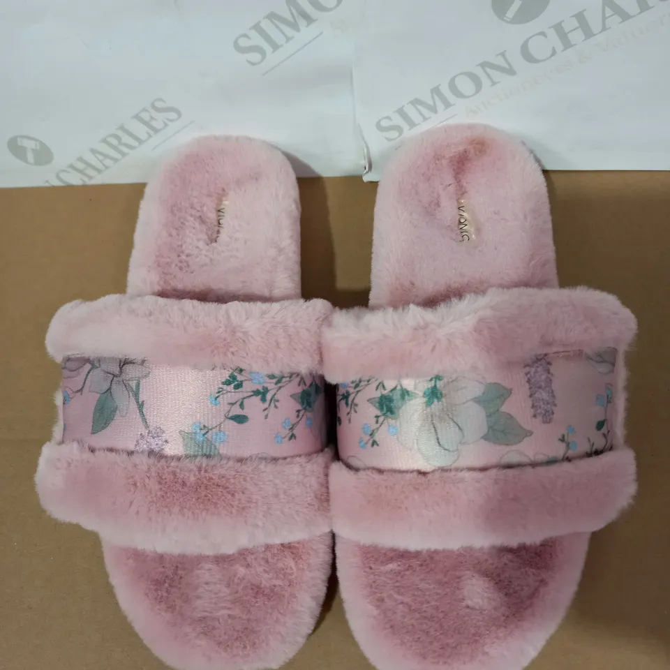 VIONIC FLORAL DESIGN PINK FLUFFY SLIPPERS, SIZE 7 UK