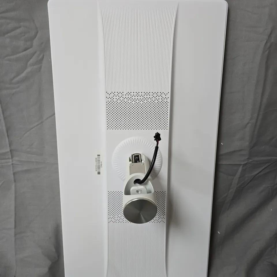 SMART MOBILE SMART SCREEN TABLET-STYLE DISPLAY PANEL WITH STAND – WHITE