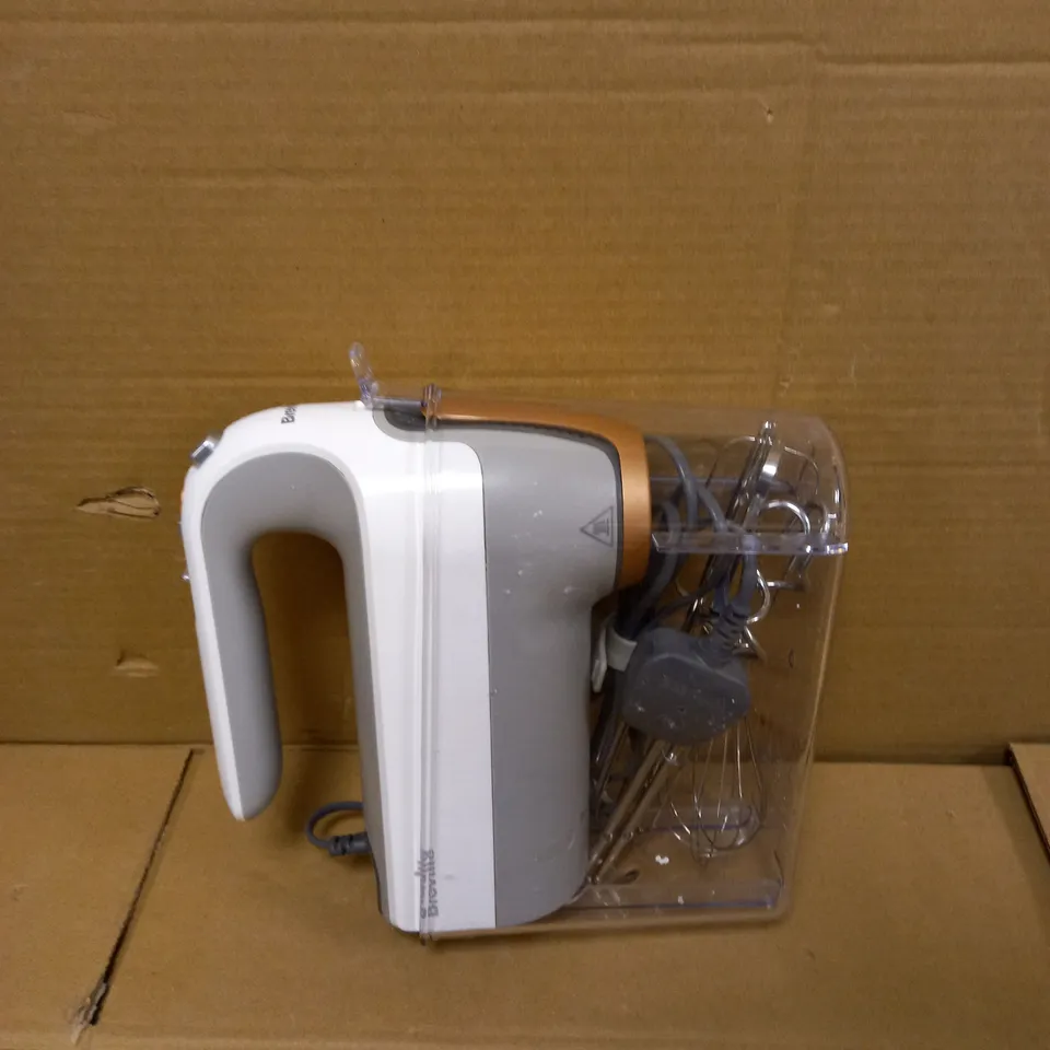 BREVILLE HEATSOFT HAND MIXER 