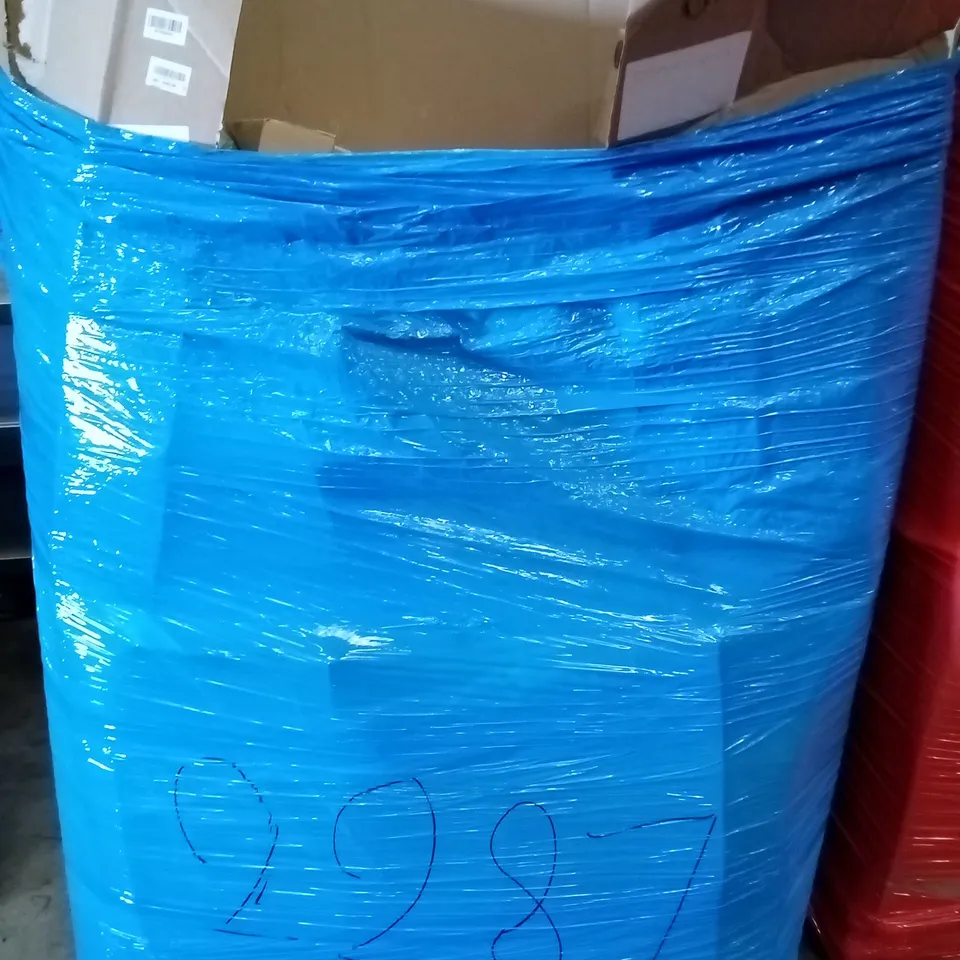 PALLET OF ASSORTED ITEMS INCLUDING PIPISHELL TOILET SEAT, OLARHIKE DOUBLE HIGH AIR MATTRESS, SERVING TRAY, AMAZING AIR PURIFIER