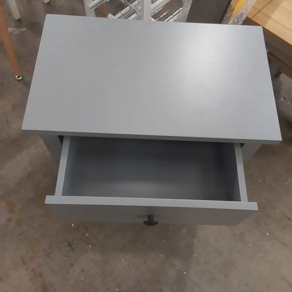 WOODEN 1 DRAWER CHEST - GREY