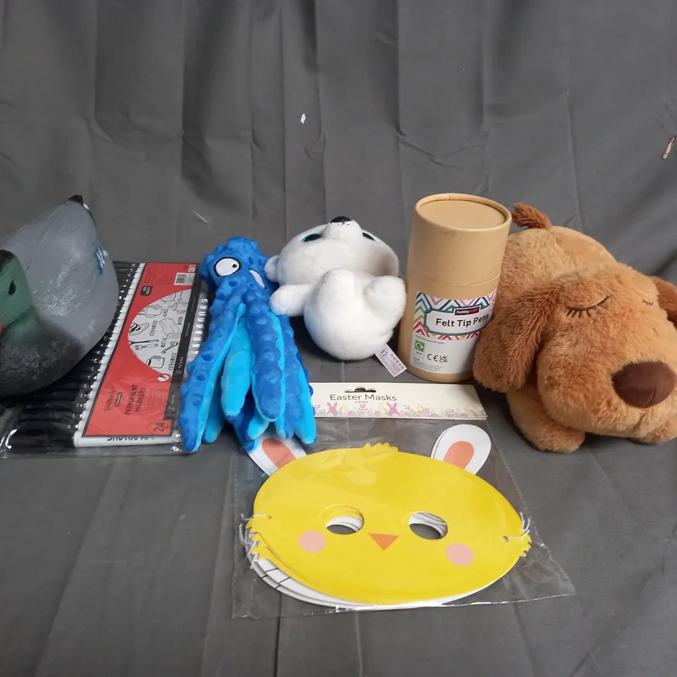 LARGE BOX OF ASSORTED TOYS AND GAMES TO INCLUDE TEDDIES, PENS AND FANCY DRESS