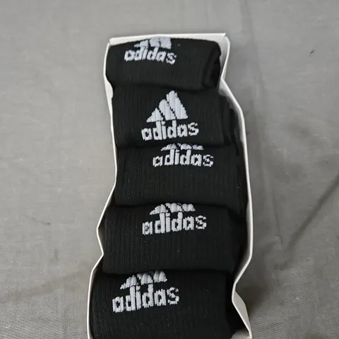 BOXED ADIDAS CREW SOCKS - X5