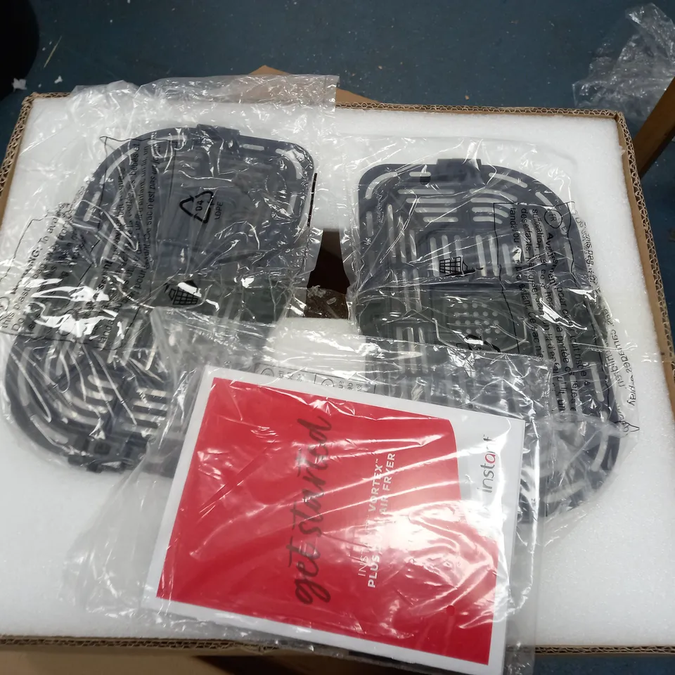 BOXED INSTANT VORTEX 8 IN 1 DUAL AIR FRYER 7.6