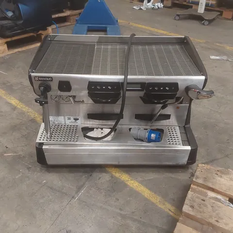 RANCILIO CLASSE 7 COMMERCIAL 2 GROUP COFFEE MACHINE