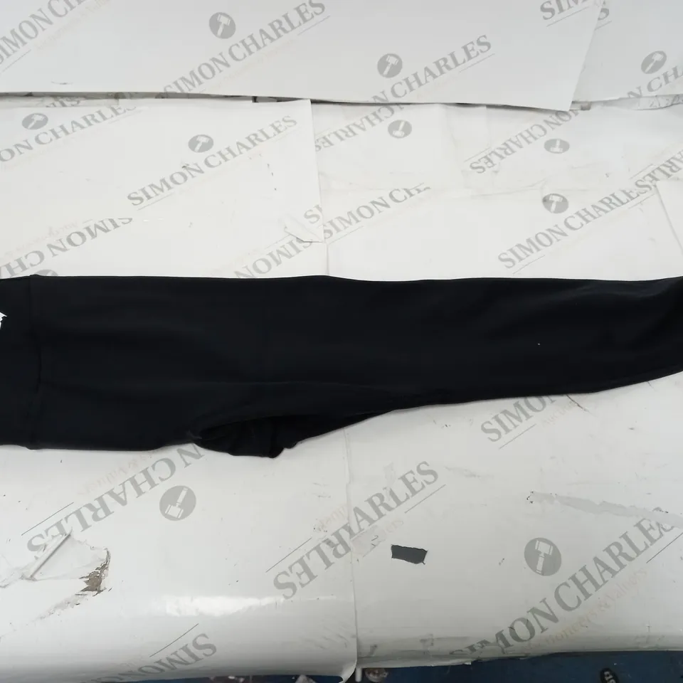 GYMSHARK TRAINING 7/8 LEGGINGS IN BLACK - SMALL