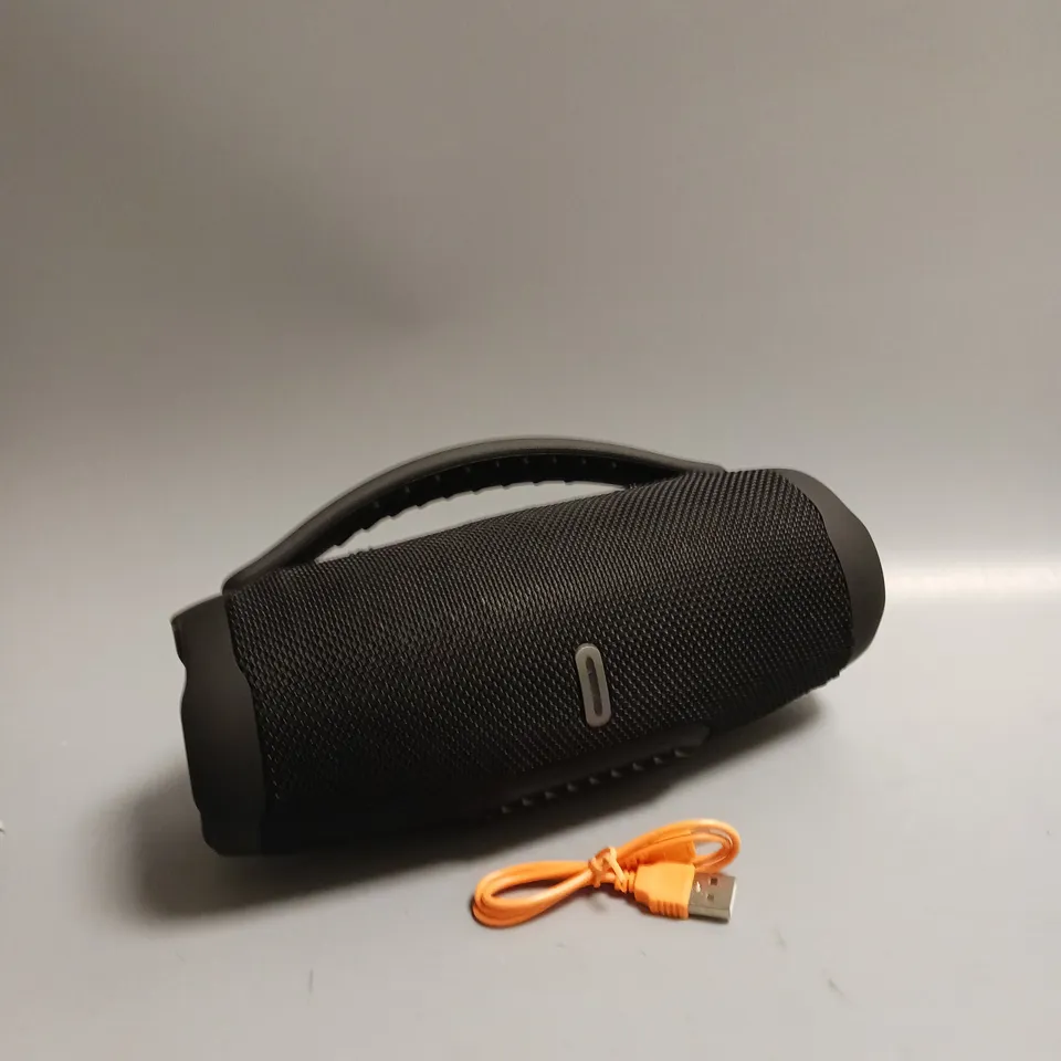 BOOMS BOX 3 MINI STANDING SPEAKER WIRELESS BLUETOOTH INCLUDES CHARGING CABLE