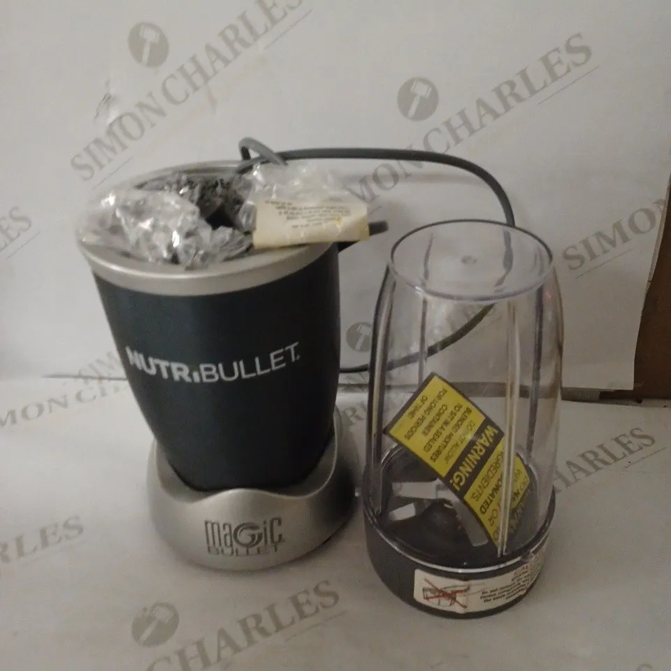 NUTRIBULLET 600 SERIES 600W NUTRITION EXTRACTOR 
