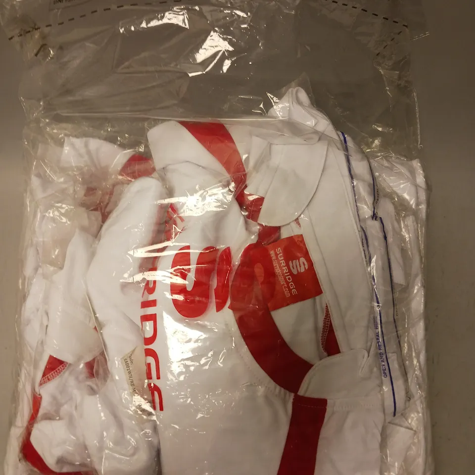 9 X SURRIDGE MENS FOOTBALL JERSEYS IN ASSORTED SIZES 