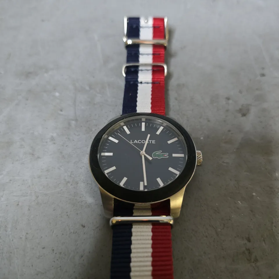 LACOSTE FRENCH FLAG RIPPON STRAP