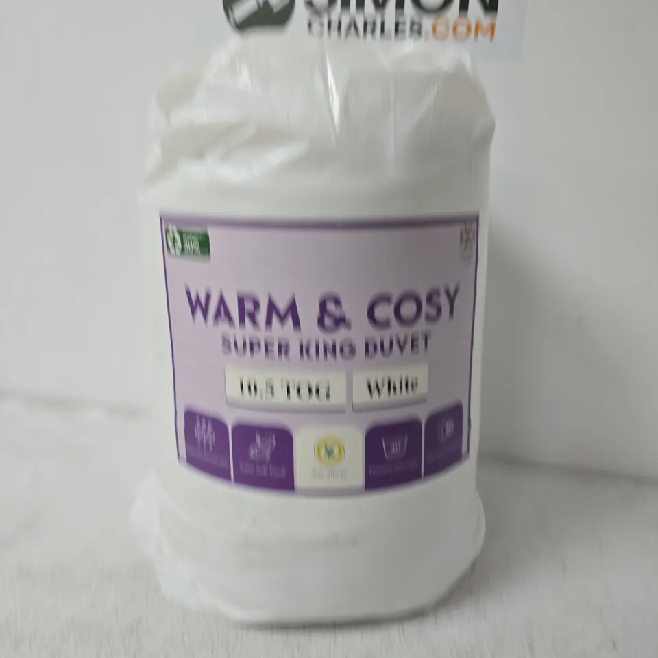 WARM & COSY SUPER KING DUVET – WHITE