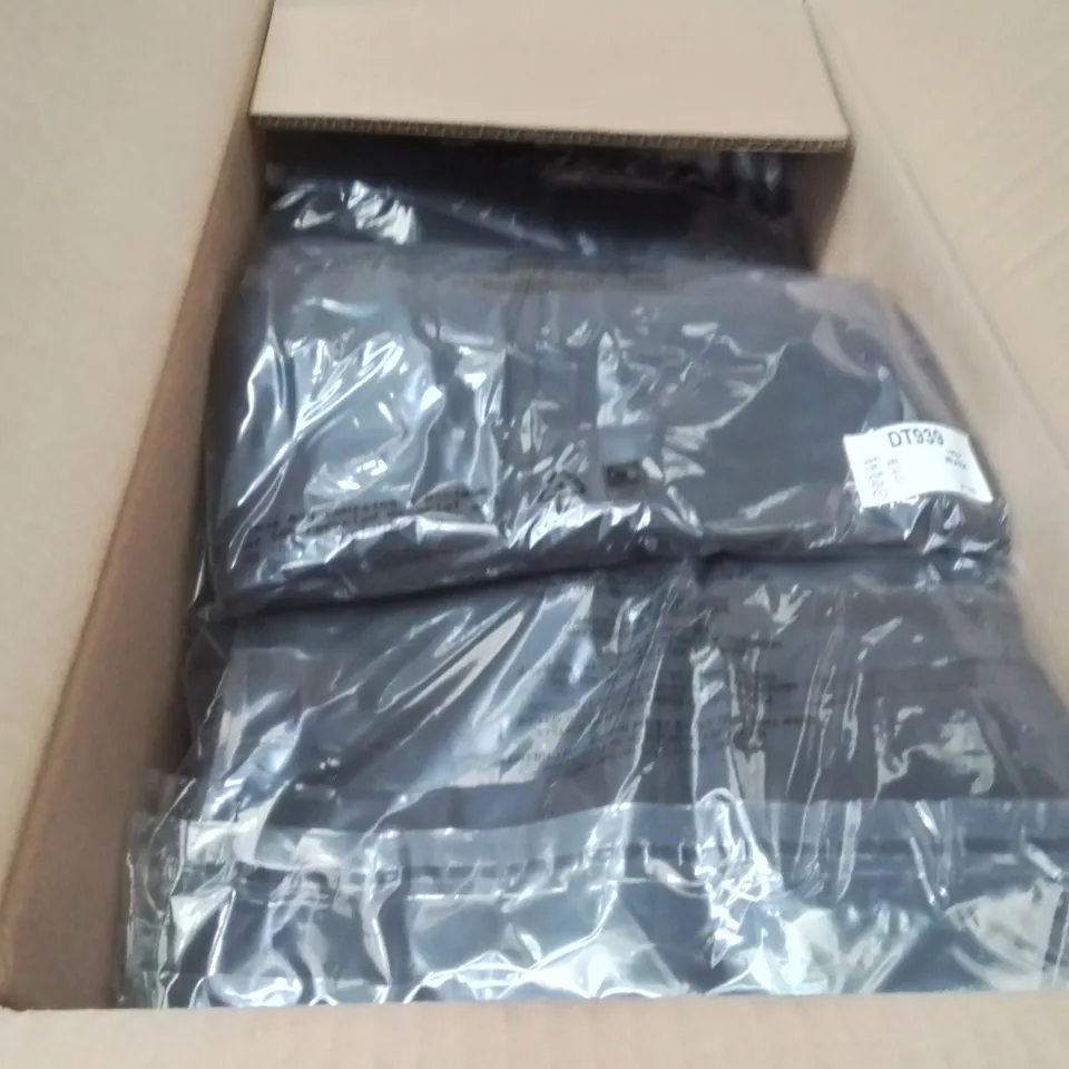 BOXED BRAND NEW APPROXIMATELY 22 JD WILLIAMS TAPERED TROUSERS BLACK SIZE 26L