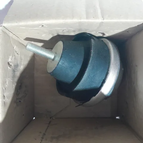ENGINE MOUNT MODEL UNSPECIFIED