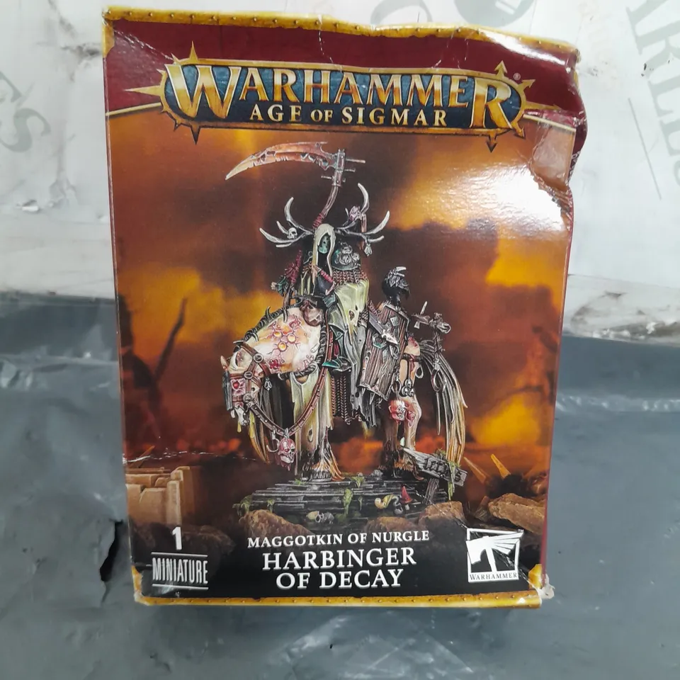 BOXED WARHAMMER AGE OF SIGMAR MAGGOTKIN OF NURGLE HARBRINGER OF DECAY (1 MINIATURE)