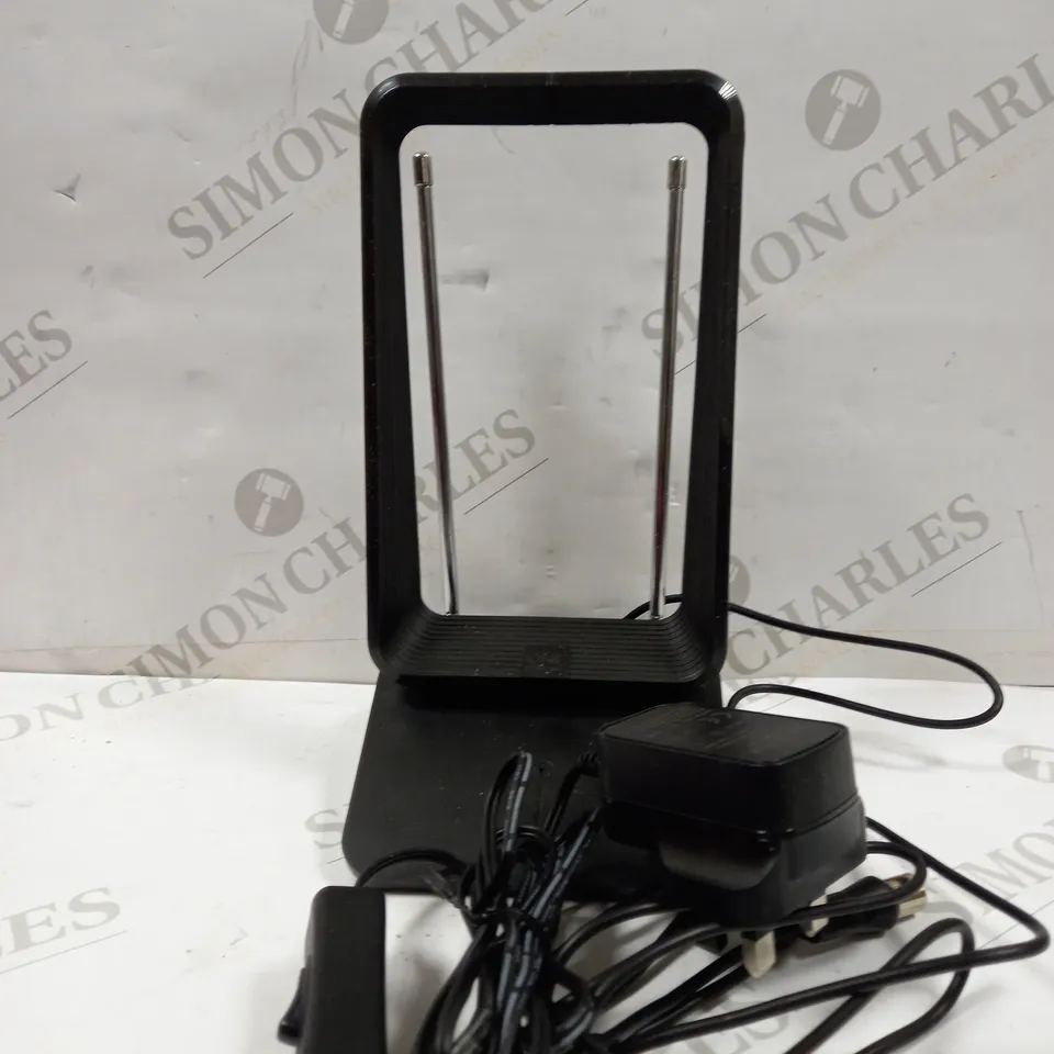 ONE FOR ALL AMPLIFIED INDOOR AERIAL - SV9460