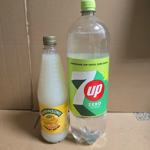 6 X ASSORTED DRINK PRODUCTS TO INCLUDE 7 UP & ROBINSONS  