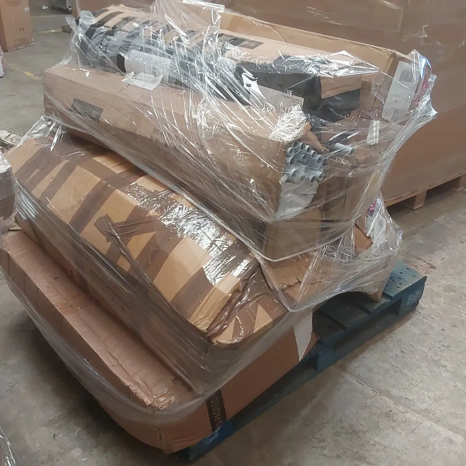 PALLET CONTAINING A LARGE QUANTITY OF ASSORTED NEO ITEMS INCLUDING: SUN LOUNGER, STEAM MOP, TUBE TENTS, BBQ ECT