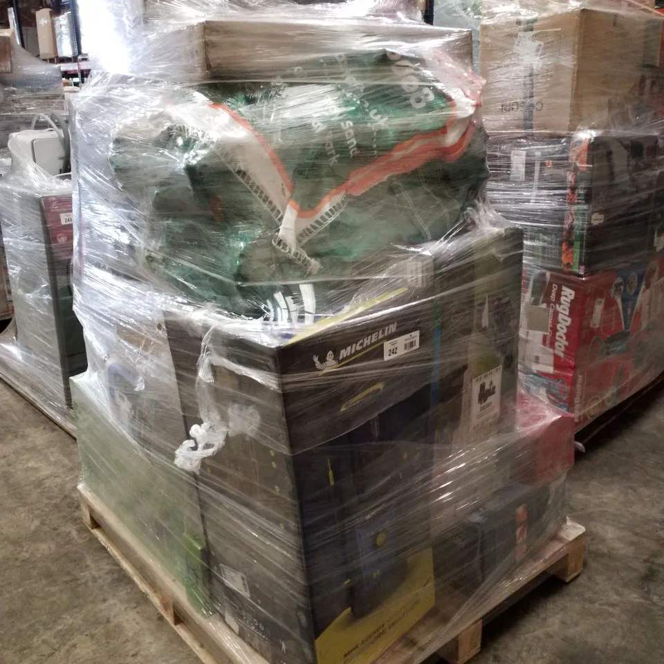PALLET OF APPROXIMATELY 16 UNPROCESSED RAW RETURN HOUSEHOLD AND ELECTRICAL GOODS TO INCLUDE;