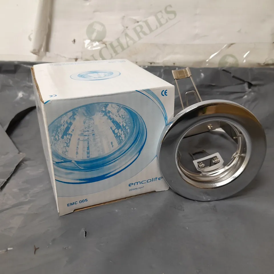 100 BOXED EMCOLITE DOWNLIGHTS (EMC005CH)