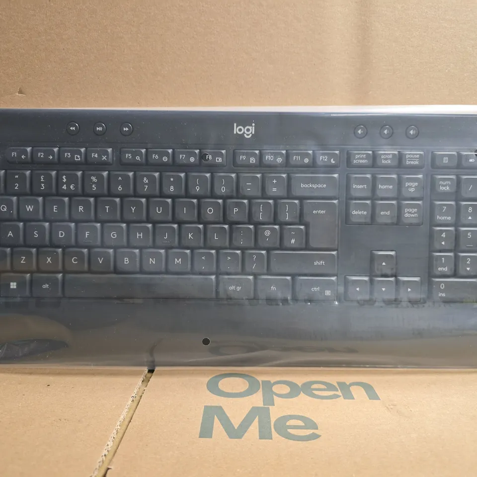 BOXED LOGITECH ADVANCED MK540 WIRELESS KEYBOARD & MOUSE COMBO